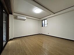 第1吉田ハイツ 101 1階ワンルームのリビング/ダイニング