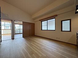 下鴨フラッツ 201 2階2LDKのリビング/ダイニング