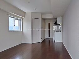 エレイネ近見 401 4階ワンルームのリビング/ダイニング