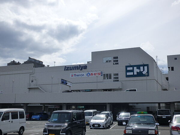 画像17:Izumiya（イズミヤ） 六地蔵店（360m）