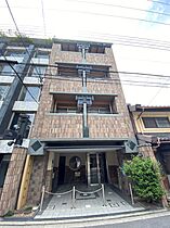 コモド麩屋町三条  ｜ 京都府京都市中京区白壁町（賃貸マンション1K・1階・30.00㎡） その1