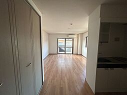 フローラユー 3階1Kのリビング/ダイニング