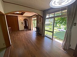 大津市比叡平1丁目　中古住宅 2LDKのリビング/ダイニング