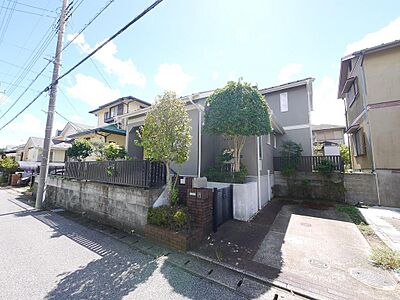 外観：落ち着いた住宅地内で快適な生活を実現してみませんか