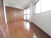 洋室5.3帖