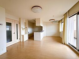 ダイアパレス木太３区 3LDKのリビング/ダイニング