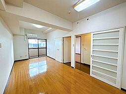 ダイアパレス築地 1LDKのリビング/ダイニング