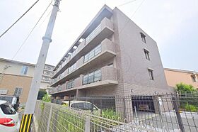 アネーロ国分  ｜ 大阪府柏原市国分本町７丁目（賃貸マンション3LDK・1階・66.50㎡） その1