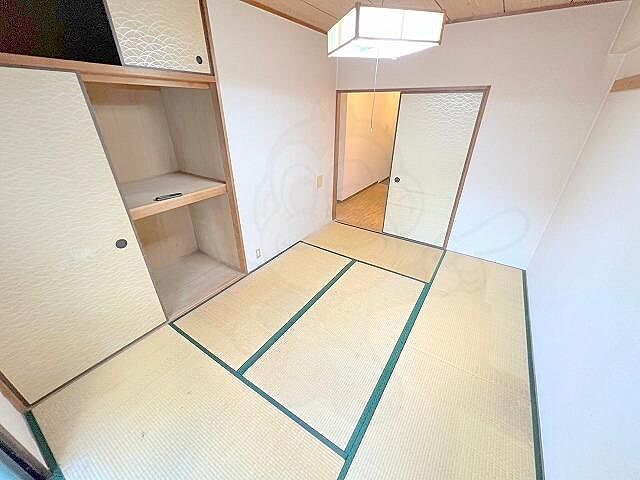 寝室
