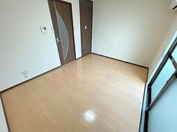 リベラルコート 3階1Kのリビング/ダイニング