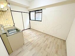 近鉄大阪線 近鉄八尾駅 徒歩9分の賃貸マンション 1階2DKのリビング/ダイニング