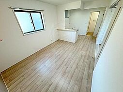 フジパレス教興寺三丁目2 3階1LDKのリビング/ダイニング