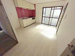 クライムハウス 2階2DKのリビング/ダイニング