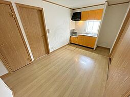 近鉄大阪線 近鉄八尾駅 徒歩23分の賃貸アパート 1階2DKのリビング/ダイニング