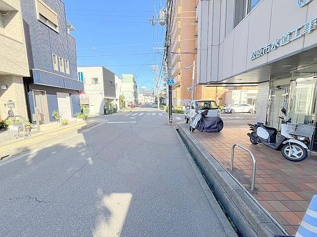 周辺