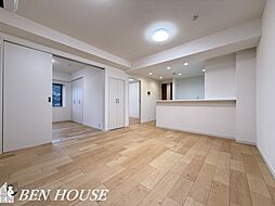 ディアステージ川崎渡田パークフロント 4LDKのリビング/ダイニング