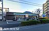 周辺：ファミリーマートアスロード鶴見向井町店 徒歩7分。時間がない時にさっと寄れて便利なコンビニ。 510m