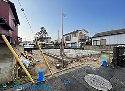 南加瀬5丁目　5居室の大型間取りプランの3階建て邸宅