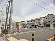 コンビニ「ミニストップ藤沢城南店まで450ｍ」