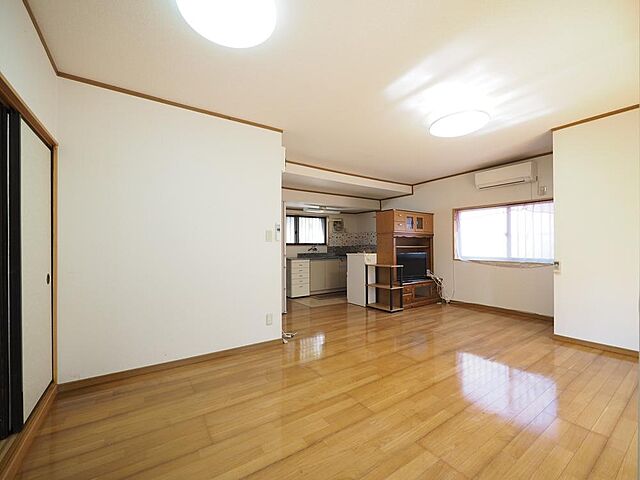 リビング/ダイニング 昭島市大神町1丁目