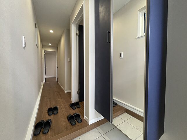 玄関 府中市紅葉丘1丁目