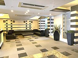 アデニウム学芸大学