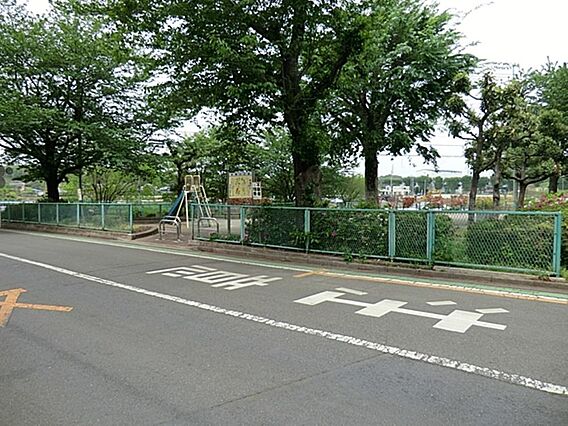 新郷北公園まで...