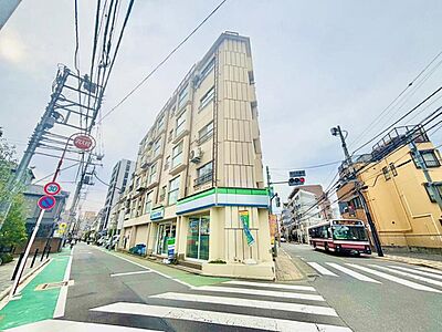 外観：JR中央線「三鷹」駅まで徒歩7分の立地です。通勤・通学、お出かけがスムーズです。