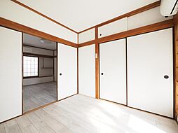 寝室の画像