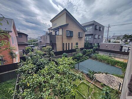 現地からの眺望です。実際の日当たりなどは、現地にてご確認ください。