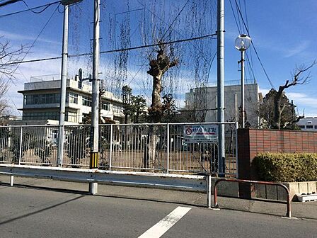 立川市立立川第二中学校まで約1136m