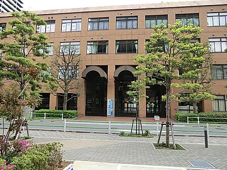 港区立港南中学校まで約1134m