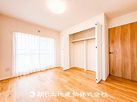 【居室】人間の感性を育むプライベートルームはシンプルが1番だと思います。