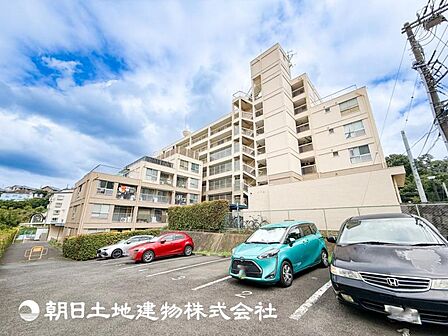 快適な日常を支える機能性と強さがひとつになった自慢のキッチンです。