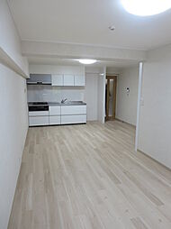 マンションフェニックス 102 1階2LDKのリビング/ダイニング