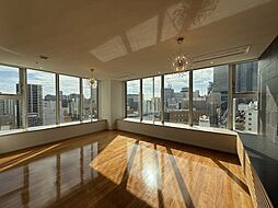 ブリリアタワー名古屋グランスイート 3LDKのリビング/ダイニング