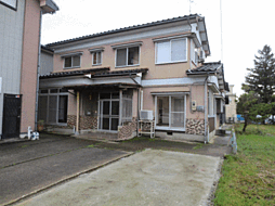 富山市中間島1丁目　一戸建て貸家 1