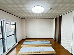 ハピネスカワグチ 3階1DKのリビング/ダイニング