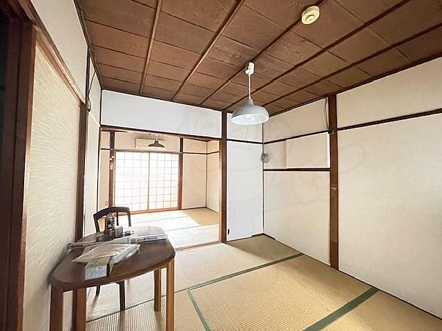 寝室