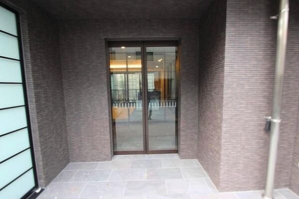 Ｌａ　Ｄｏｕｃｅｕｒ梅田Ｅａｓｔ