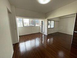 エステムプラザ梅田 8階2LDKのリビング/ダイニング