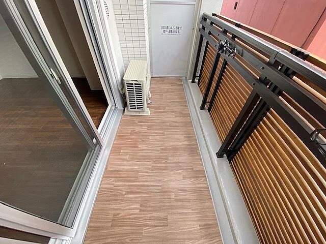 バルコニー