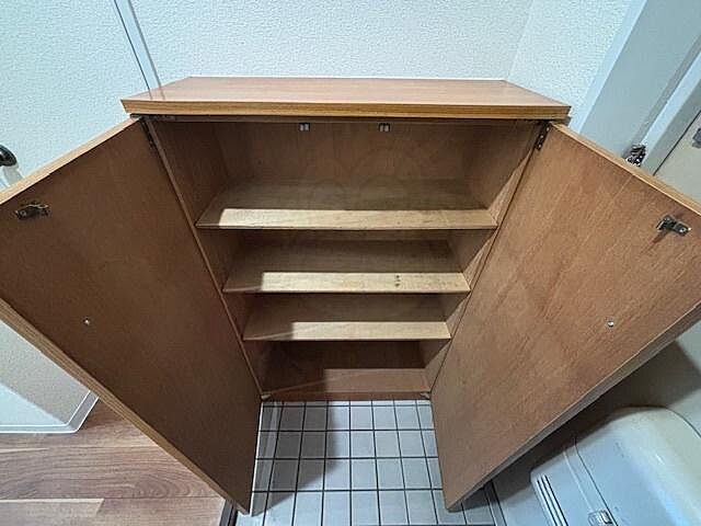 収納