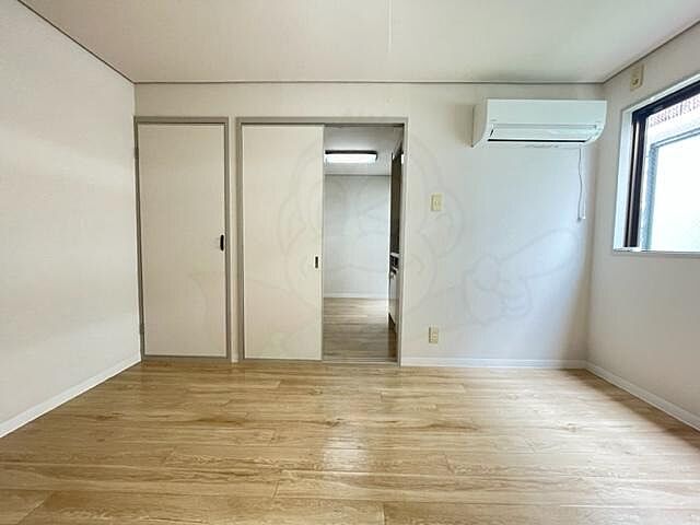 寝室