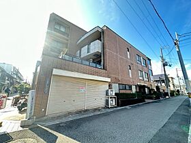 シャトー住道矢田  ｜ 大阪府大阪市東住吉区住道矢田１丁目（賃貸マンション3LDK・2階・64.38㎡） その1