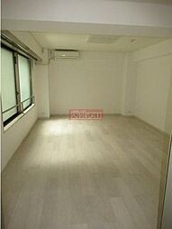 バアクレイ南麻布 202 2階ワンルームのリビング/ダイニング