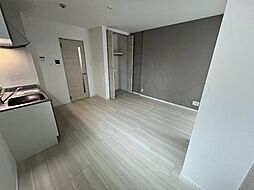 近鉄大阪線 長瀬駅 徒歩11分の賃貸アパート 1階1LDKのリビング/ダイニング