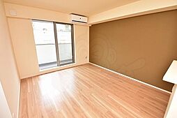 ヘーベル東大阪レジデンス 1階1LDKのリビング/ダイニング