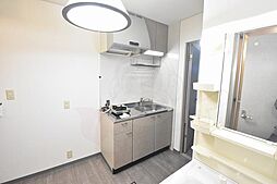 ヤシャール・Y 1Kの写真