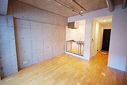 アーデンタワー南堀江 10階ワンルームのリビング/ダイニング